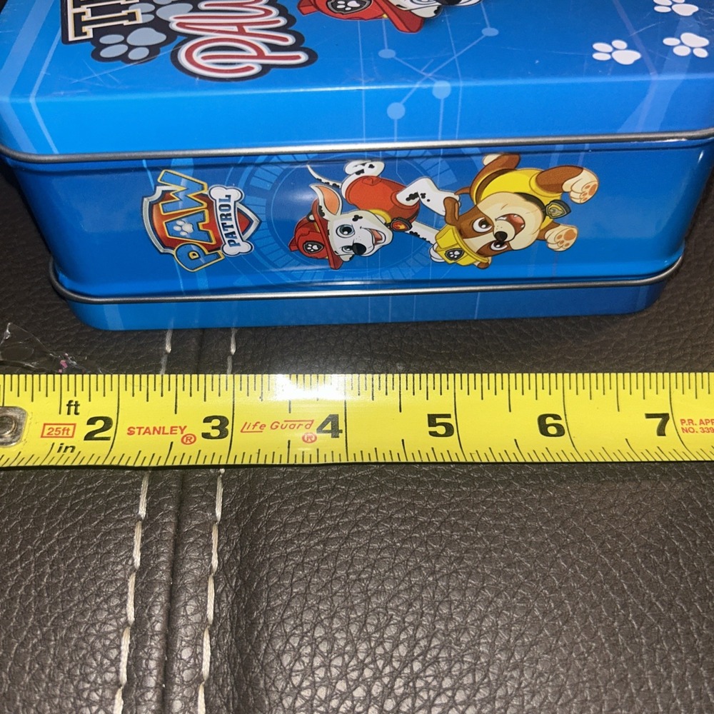 Team Paw Patrol Lunchbox Full Of Crayons. Different Colors And Brands. - Picture 4 of 5